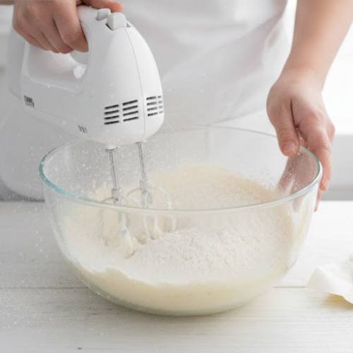 Step 4: Combine Wet and Dry Ingredients